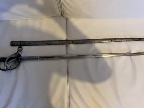 Geschat door een Expert: Wat is de Waarde van een Roestige Napoleontische Cavaleriesabel?