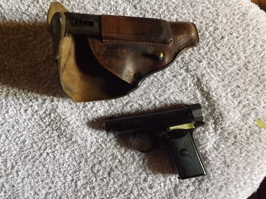 Taxatie van een Sauer & Sohn M13 pistool