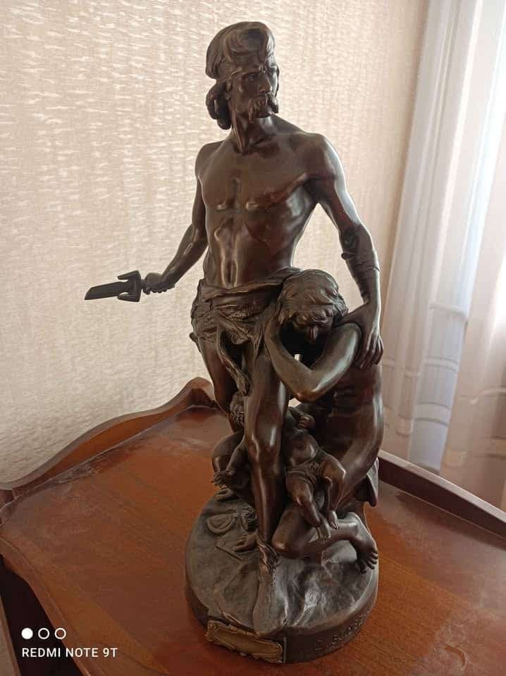 “Taxatie van de waarde van de sculptuur ‘De verdediging van het huis’ gesigneerd door E. Boisseau”