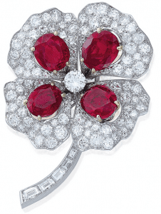Broche Boucheron : expertise en taxatie Broche Boucheron : expertise en taxatie