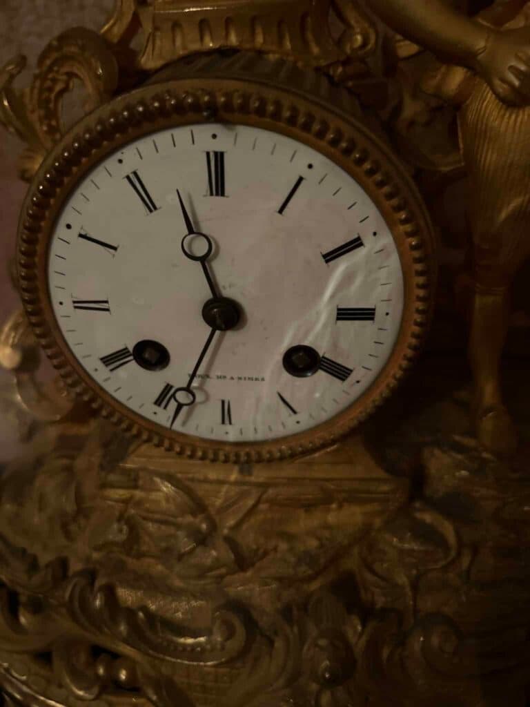 Taxatie van Oude Horloges Roux HP Nîmes Taxatie van Oude Horloges Roux HP Nîmes