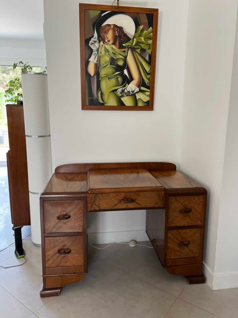 Taxatie kaptafel jaren 30 in goede staat Taxatie kaptafel jaren 30 in goede staat