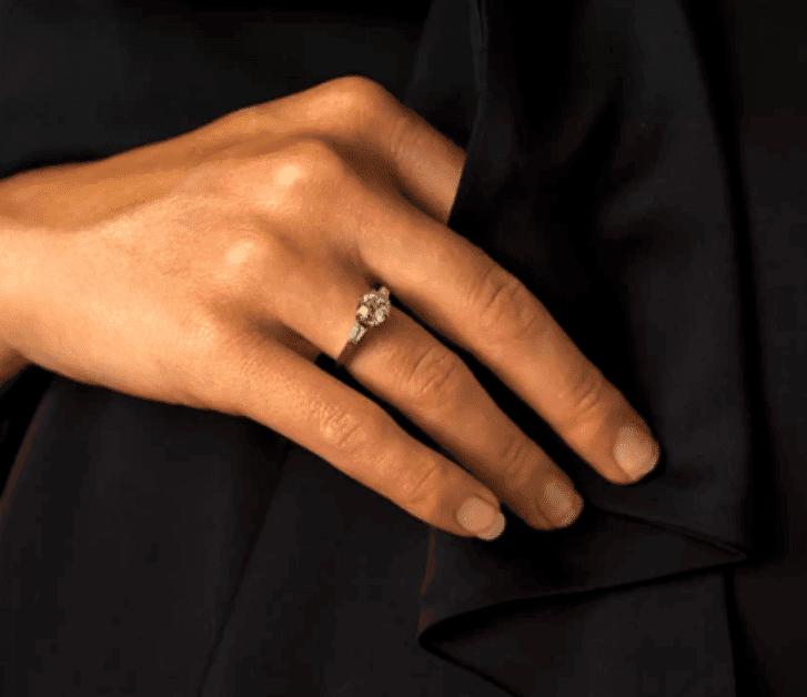Ring Van Cleef & Arpels: gratis taxatie Ring Van Cleef & Arpels: gratis taxatie