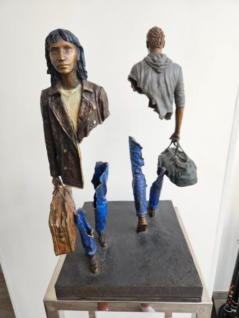 “Taxatie van een hedendaagse bronzen en gepatineerde sculptuur getiteld Duo Alexis et Aurore door Bruno Catalano met certificaat van echtheid”