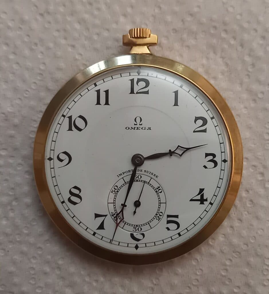 Taxatie van de waarde van een Omega zakhorloge referentie 7901386 met gegraveerde gouden kast Taxatie van de waarde van een Omega zakhorloge referentie 7901386 met gegraveerde gouden kast