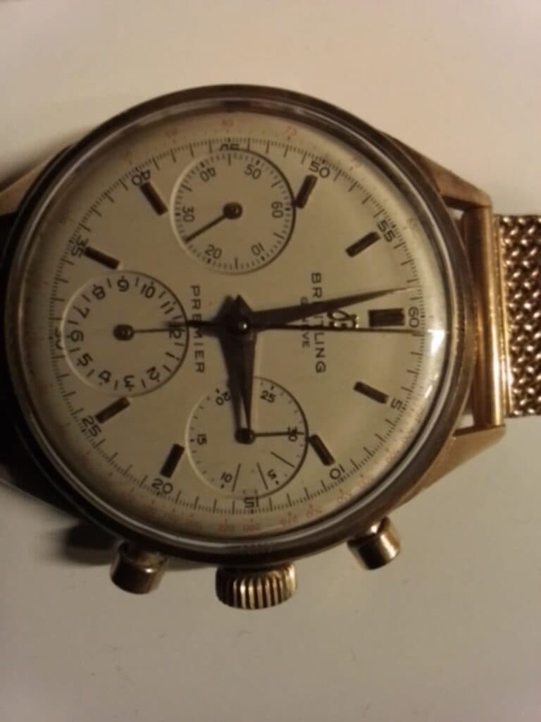 Taxatie van een Breitling-horloge in goud van 19 cm en 88 g in niet-functionele staat Taxatie van een Breitling-horloge in goud van 19 cm en 88 g in niet-functionele staat