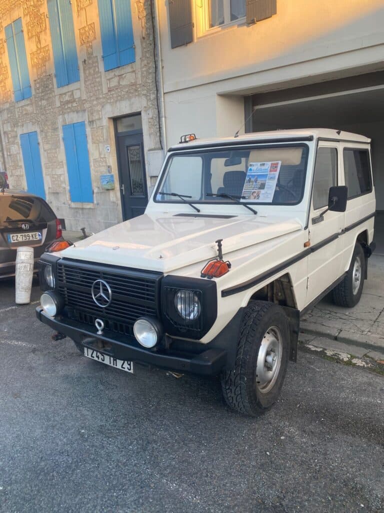 Mercedes GD300 1981: Verzamelvoertuig dat heeft deelgenomen aan de Parijs-Dakar 1985 in Uitstekende Staat