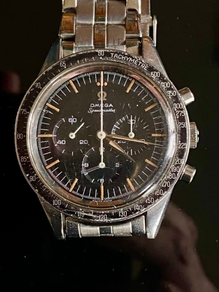 Taxatie van de waarde van een Omega Speedmaster horloge uit 1963, model 2998.4, serienummer 17 765 234 Taxatie van de waarde van een Omega Speedmaster horloge uit 1963, model 2998.4, serienummer 17 765 234