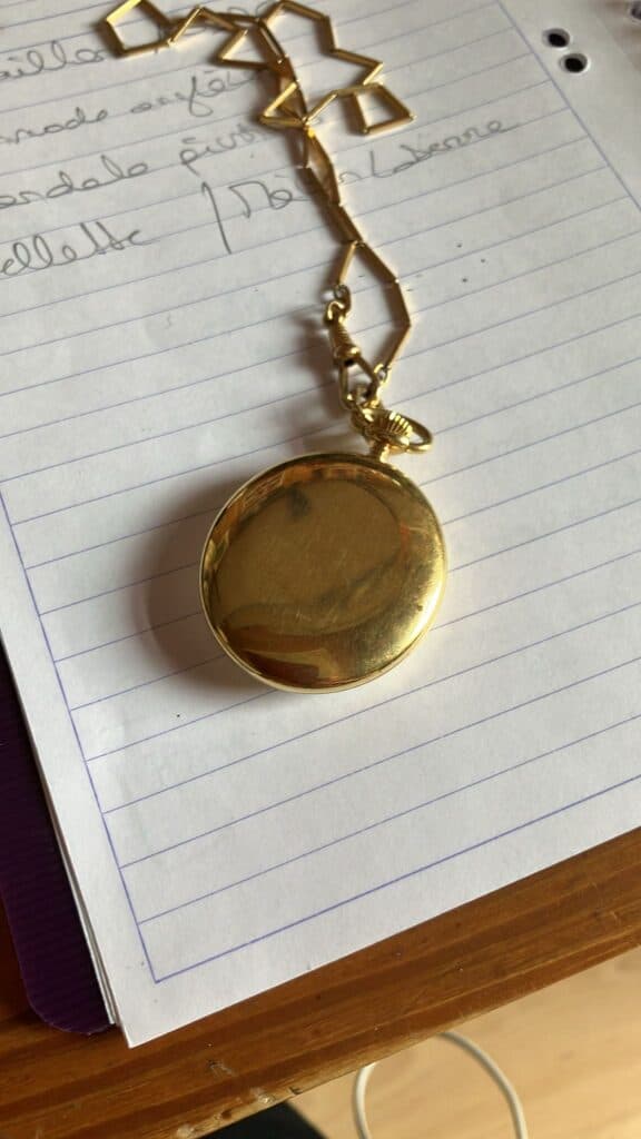“Taxatie van de waarde van een vintage Lancel zakhorloge uit de jaren 70 in 18K goud” “Taxatie van de waarde van een vintage Lancel zakhorloge uit de jaren 70 in 18K goud”